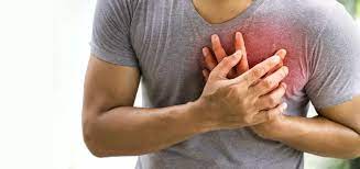 भारतीय युवाओं में तेजी से बढ़ रही Heart Attack की समस्या: कारण और समाधान